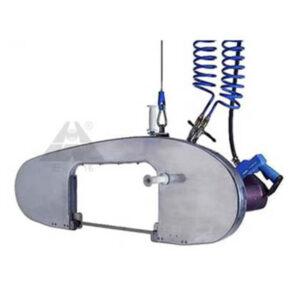 1. Sierra de media división de canal tipo correa para línea de equipos de sacrificio de matadero de ganado bovino